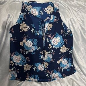 LUSH blouse, blue floral top lightweight flowing, blue light, blue white pink